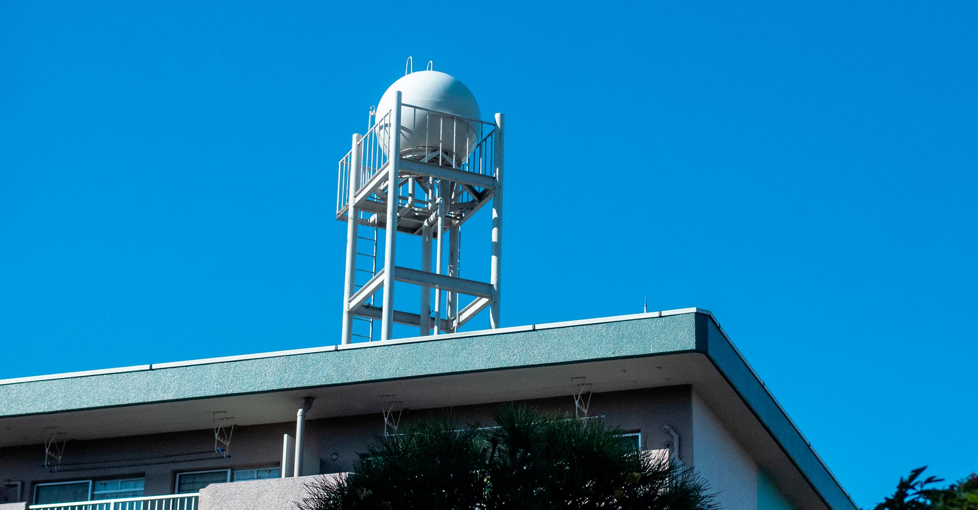 ビル・マンションの直結給水と直結増圧ポンプ工事 トップ