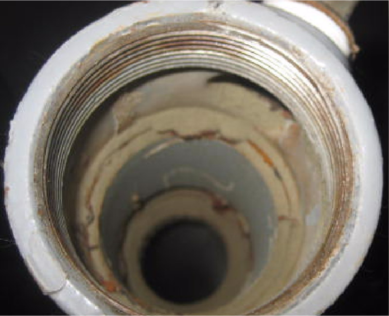 給水管内部を研磨