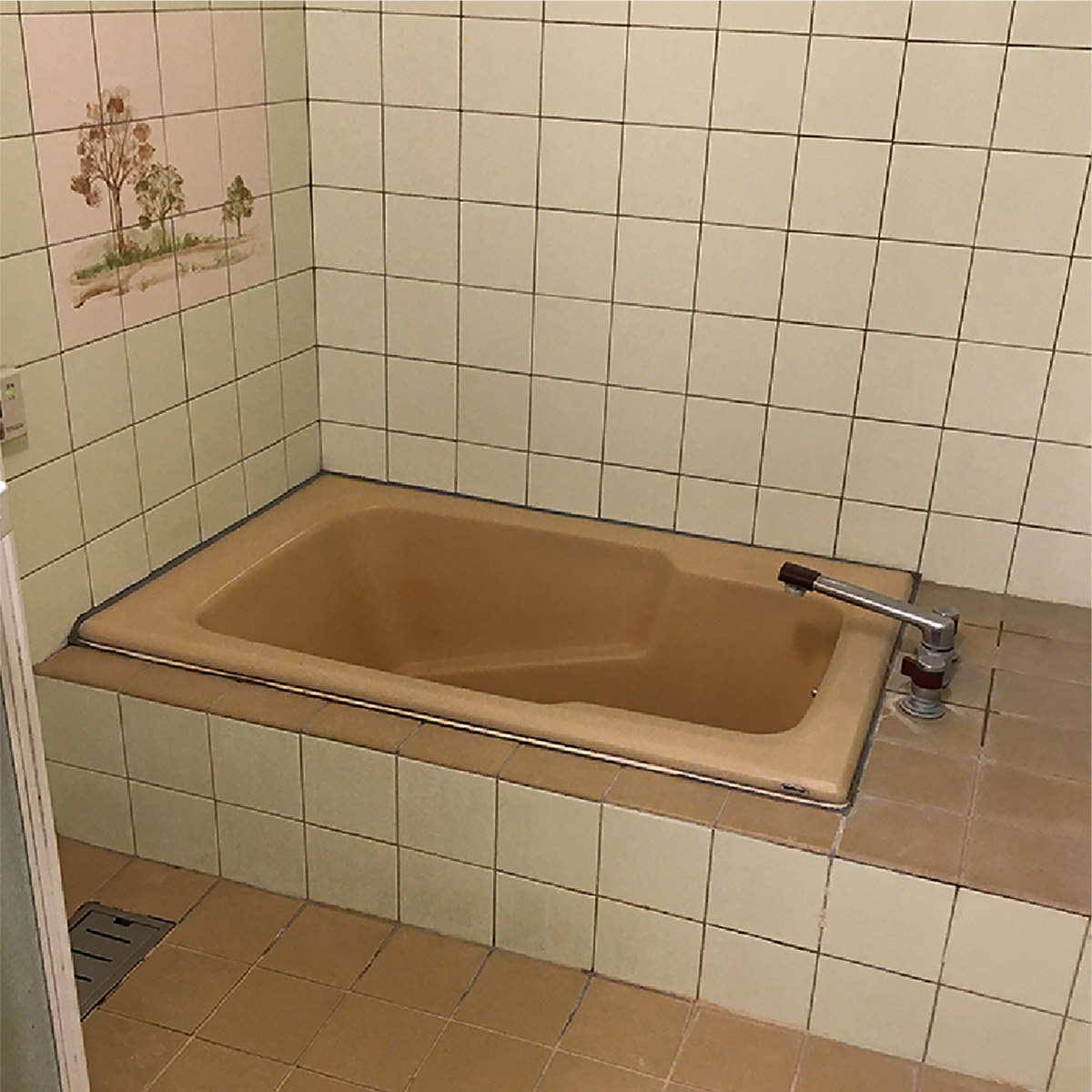 品川区戸建て住宅／ユニットバス　TOTO シンラHKシリーズ　1620　施工前