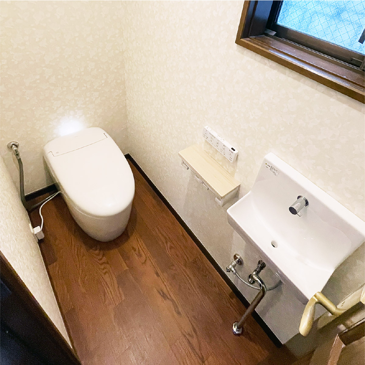 品川区マンション/洋便器TOTO ネオレスト RH1 施工後